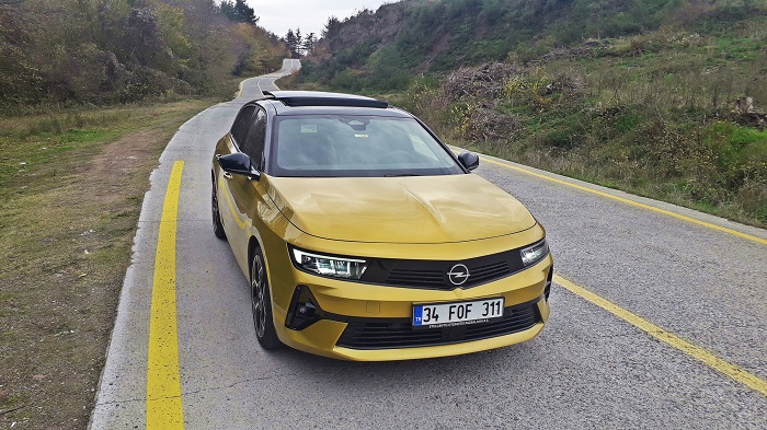 Opel Astra Test 2022