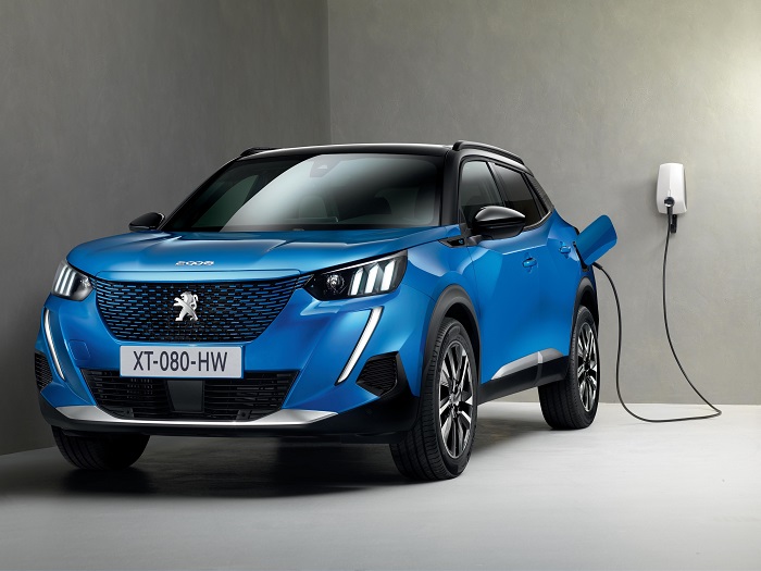 Elektrikli Peugeot e-2008 Türkiye’de