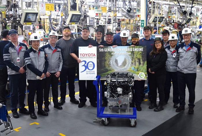 Toyota 5. Jenerasyon Hibrit Teknolojisini Avrupa’da Üretmeye Başlıyor