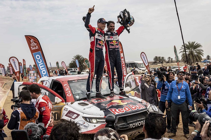 Toyota 2023 Dakar Rallisi’ne Büyük Farkla Damga Vurdu