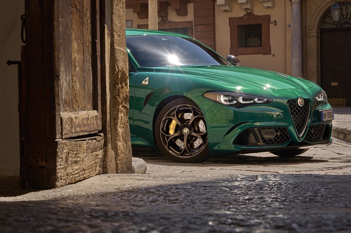 Alfa Romeo’dan Quadrifoglio’nun 100’üncü Yaşına Özel Seri