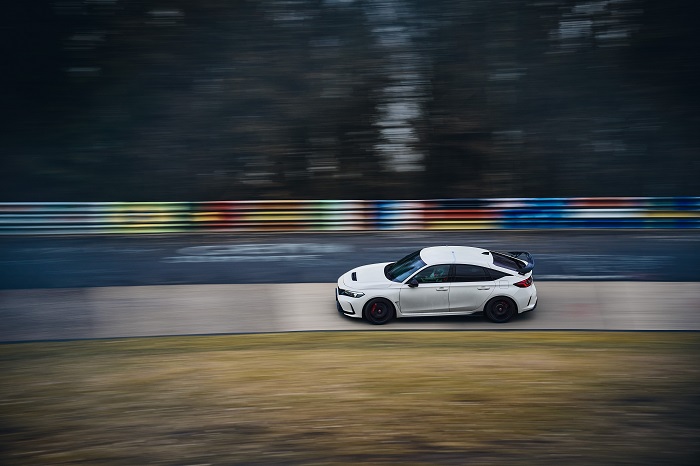 Yeni Honda Civic Type R Nürburgring Pisti rekoruyla geliyor