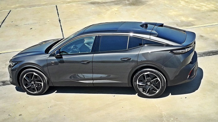 Peugeot 408 Test