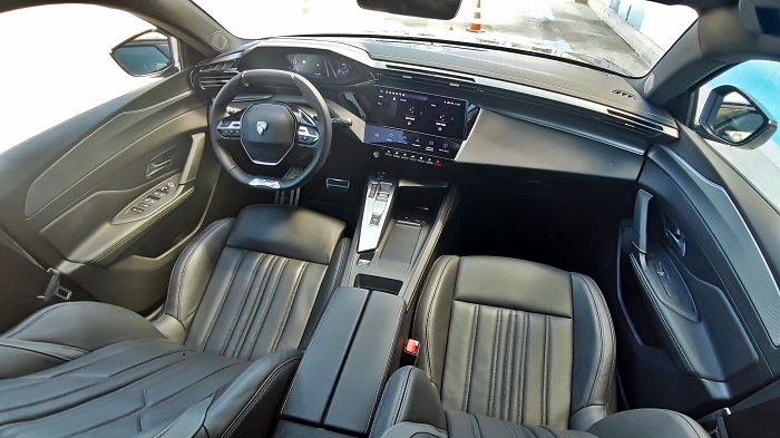 Peugeot 408 Test