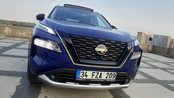 Nissan X-Trail e-4ORCE Platinum Premium 7-Koltuk 4×4 Sürüş İzlenimi