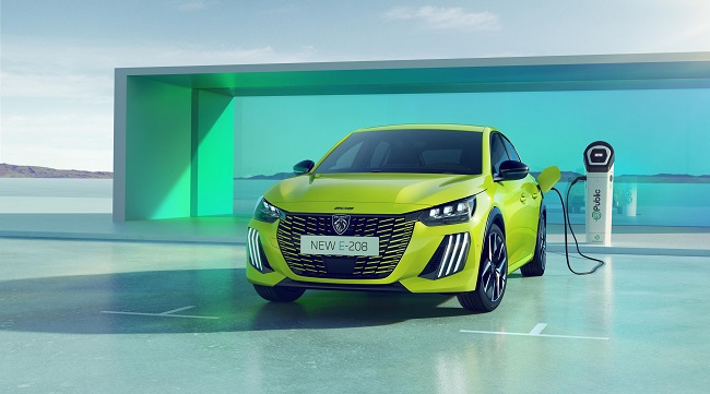 PEUGEOT 208 Yenilendi!