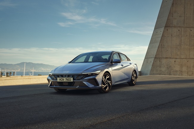 Yeni Hyundai ELANTRA Türkiye’de Satışa Sunuldu