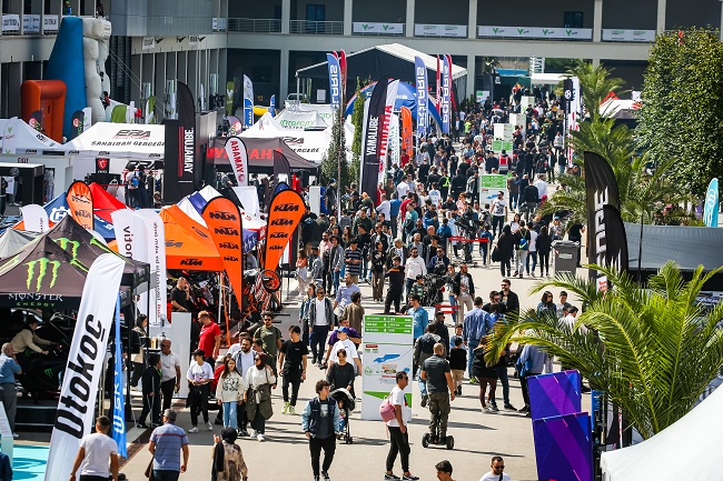 Türkiye’nin En Büyük Festivali V Weekend 30 Eylül’de Başlıyor