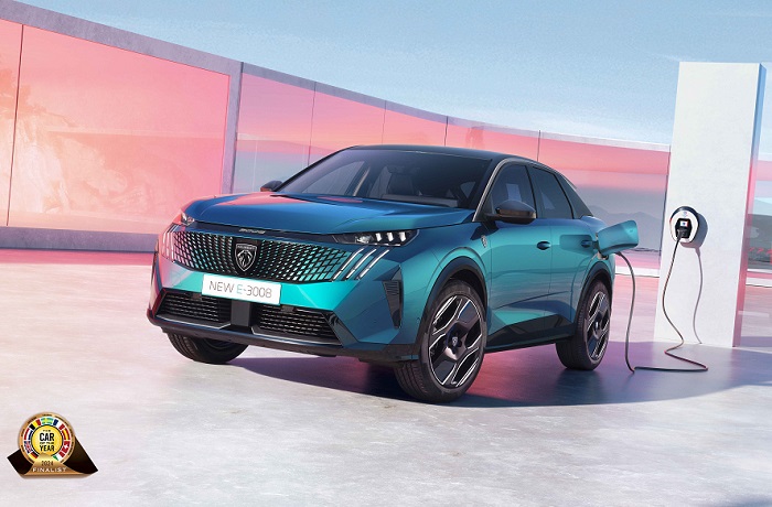 2024 Yılın Otomobili Finalisti: Yeni Peugeot E-3008