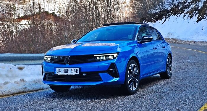 Opel Astra Elektrik Test