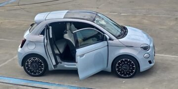 Elektrikli FIAT 500e Test