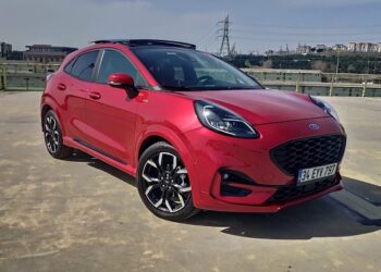 FORD PUMA HYBRİD TEST