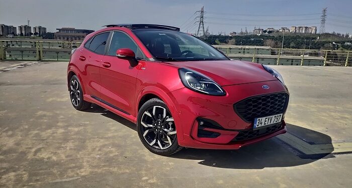 FORD PUMA HYBRİD TEST