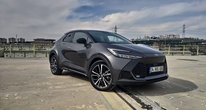 İkinci Nesil Toyota C-HR Test