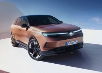 Opel, Yeni Grandland ile Büyük Oynuyor!