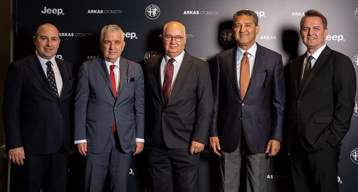 Alfa Romeo ve Jeep Bayi Ağı İzmir’de Arkas Otomotiv ile Genişliyor