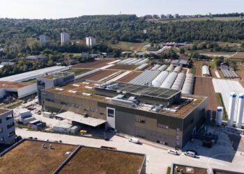 Daimler Truck ve Volvo Group’un Ortak Girişimi cellcentric, Yakıt Hücresi Sistemlerinin Pilot Üretimine Başlıyor!