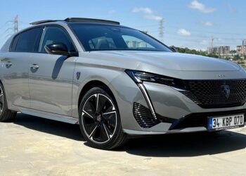 Peugeot e-308 Test