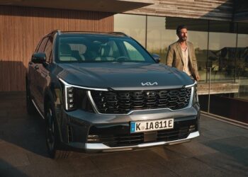Kia Sorento yenilenen yüzüyle Türkiye’de!