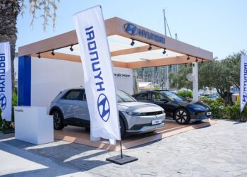 Hyundai, Yazın Enerjisini Ege Sahillerine Taşıyor