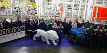 200.000’inci Yeni Nesil PEUGEOT 3008 Banttan İndi!