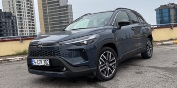 Toyota Corolla Cross Hybrid Test
