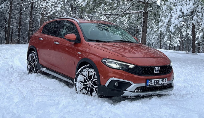Fiat Egea Cross Traction+
