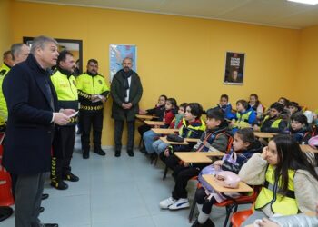 Oyak Renault’dan Güvenli Adımlar Projesi