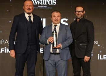Petlas’a ”Yılın İtibarlı Otomotiv Lastiği” Markası Ödülü!