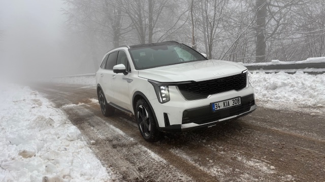 Kia Sorento Hibrit ile Yollardayız