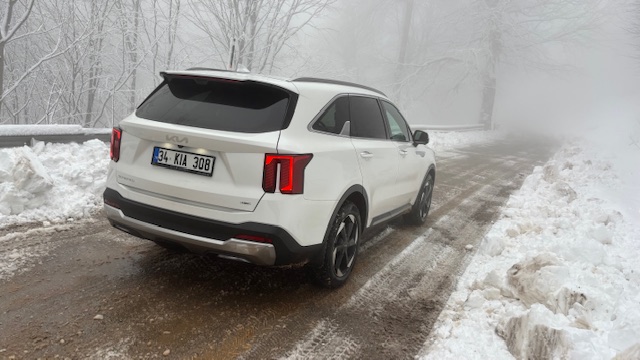 Kia Sorento Hibrit ile Yollardayız