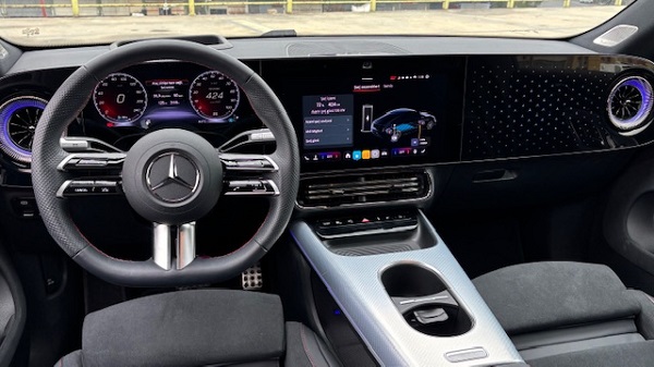Mercedes-Benz CLA 350 4MATIC