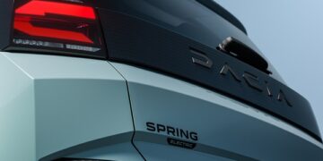 İkinci Nesil Dacia Spring Sahneye Çıktı!