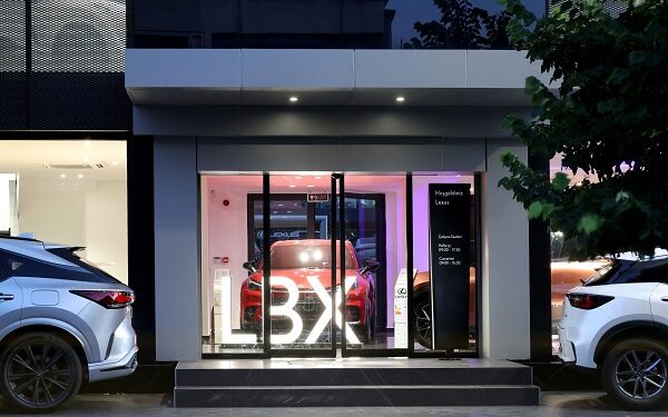 Lexus Etiler Showroomu Açıldı