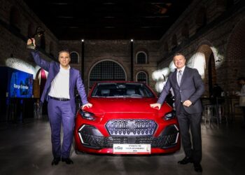 Türkiye’de “Yılın Otomobili” Renault Clio Seçildi