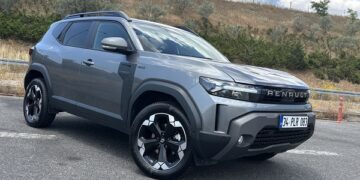 Renault Duster Hybrid 4×4 LPG 150 hp