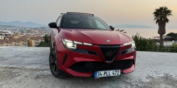 Alfa Romeo Junior Ibrida Test Sürüşü