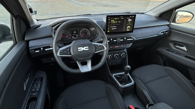 Dacia Sandero Expression TCe 100 Testi